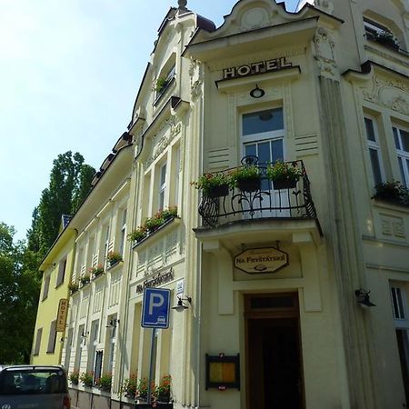 Hotel & Restaurant Na Frystatske Karviná Exterior photo