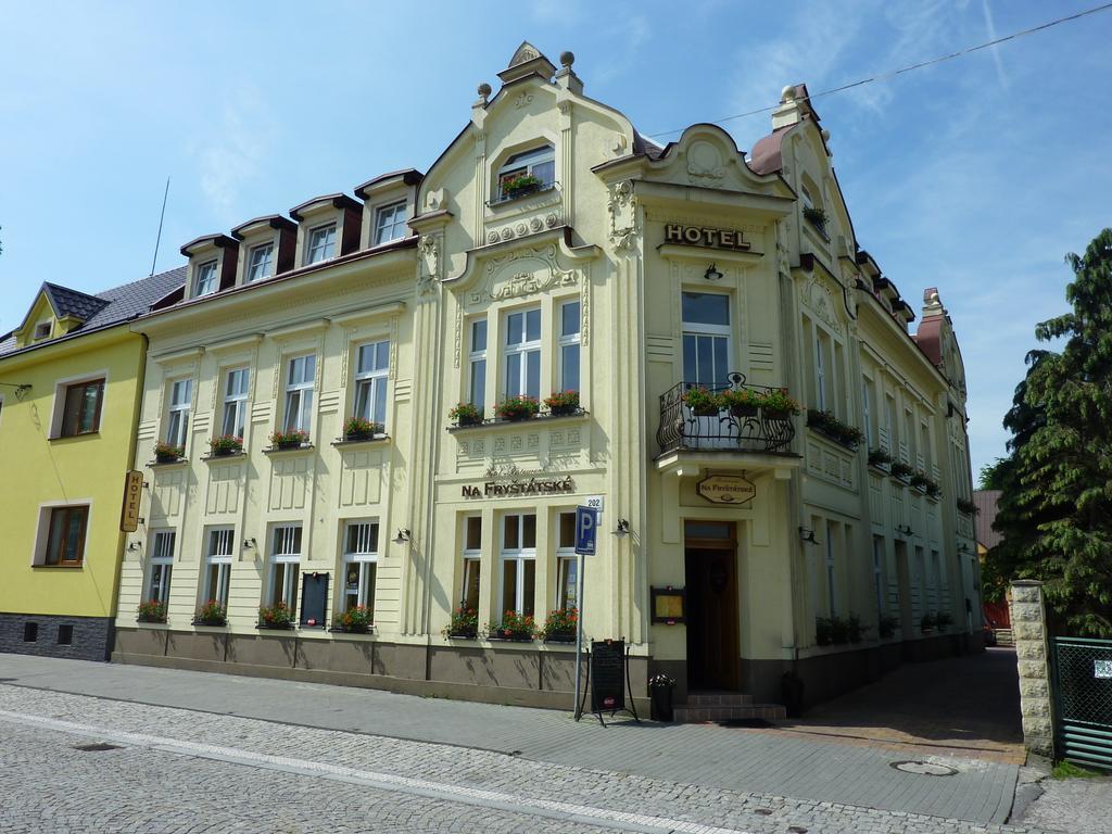 Hotel & Restaurant Na Frystatske Karviná Exterior photo